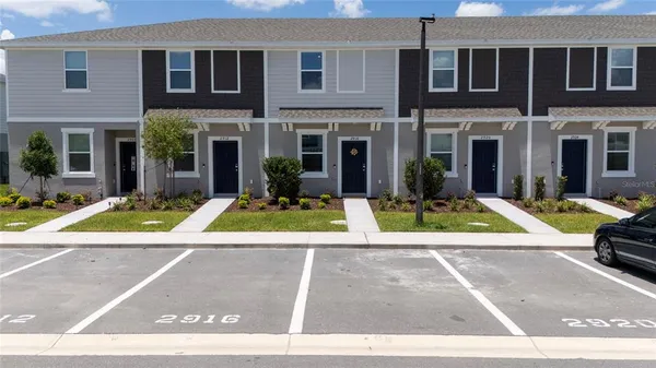 $1,800 | 2916 Skyline Loop, Kissimmee, FL 34758