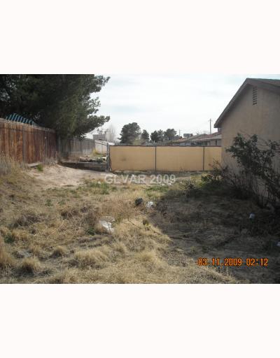 3772 North Walnut Road Las Vegas, NV 89115 - Photo 11 of 12 Exterior Back.