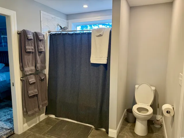 $979,000 | 100 Oak Bay Drive, Georgetown, SC 29440