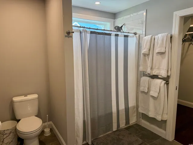 $979,000 | 100 Oak Bay Drive, Georgetown, SC 29440