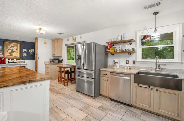 $399,000 | 78021 Donnie Road, Folsom, LA 70437