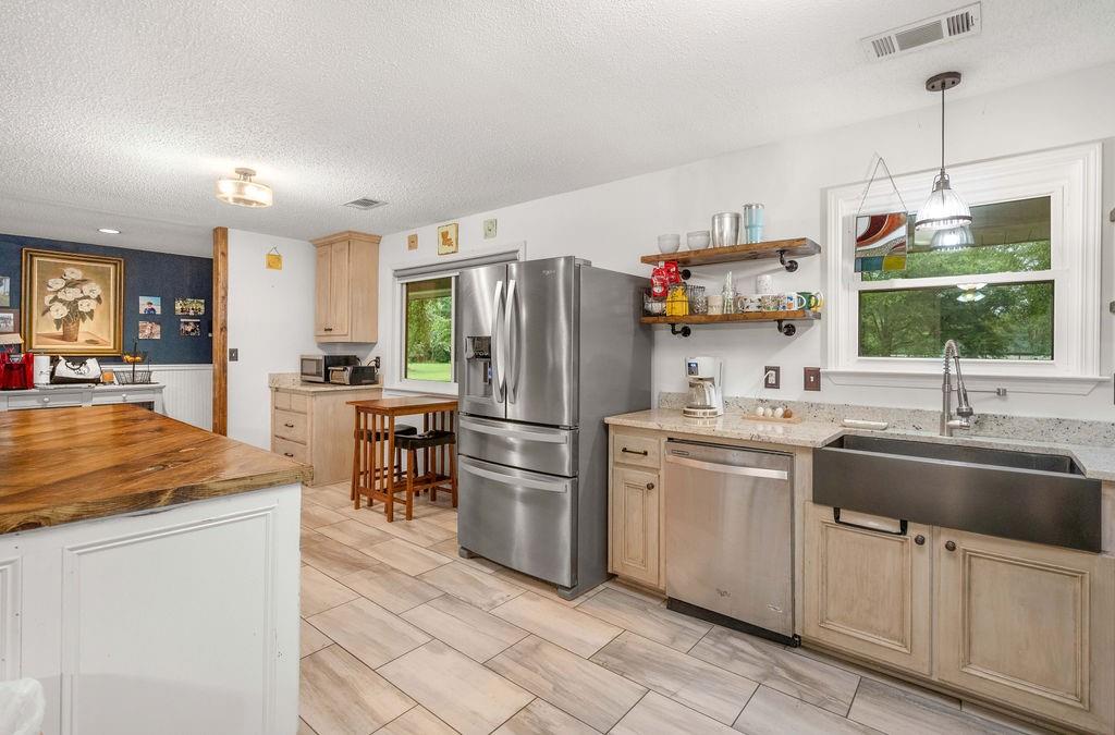 78021 Donnie Road Folsom, LA 70437 - Photo 8 of 22 Gallery Image 8