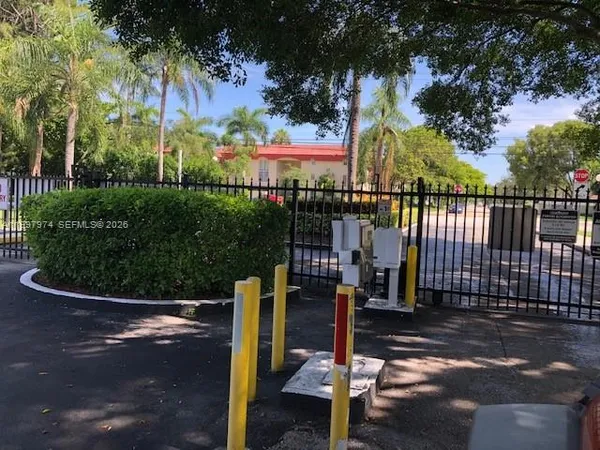 $1,900 | 10854 North Kendall Drive, Unit 316, Miami, FL 33176