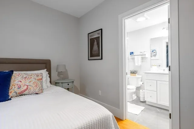 $3,000 | 315 College Farm Road, Unit 1, Waltham, MA 02451