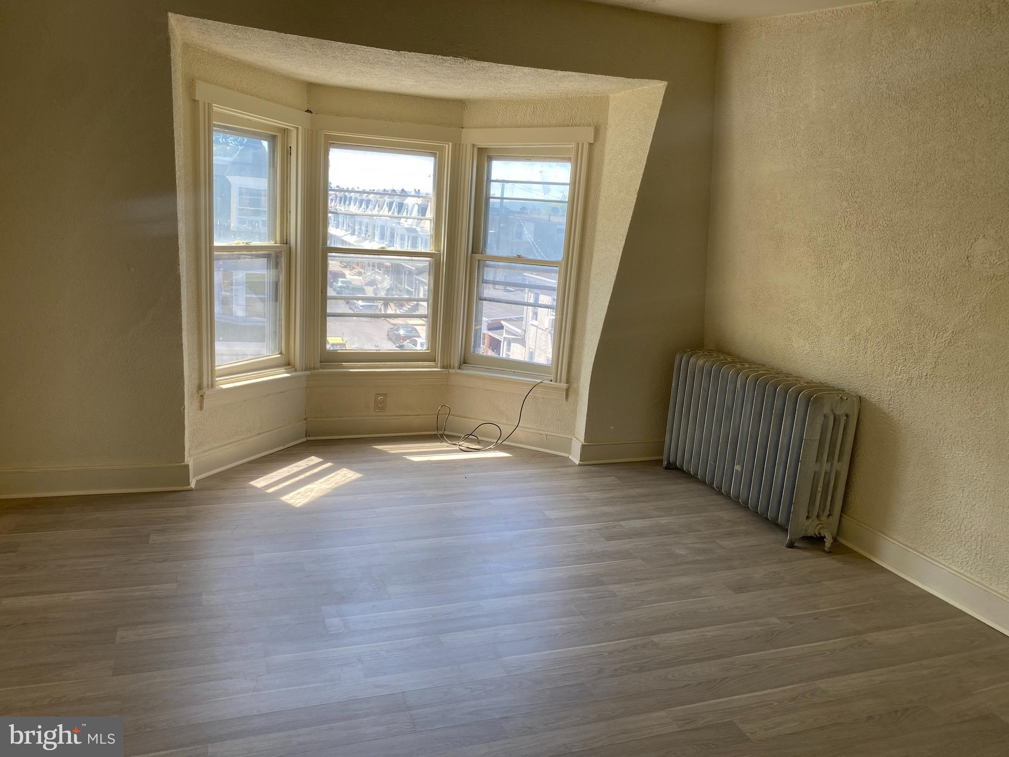 1235 Spring Street Reading, PA 19604 - Photo 10 of 16 Gallery Image 10