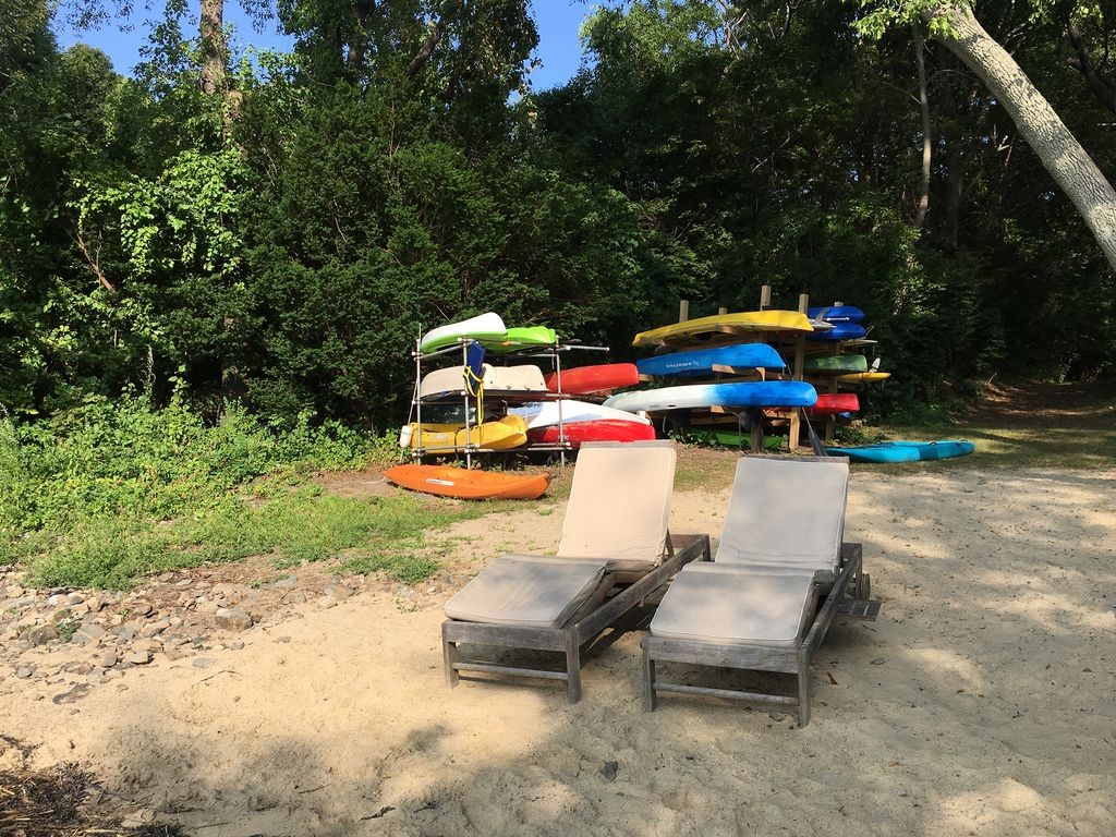 16 Pequot Road Marblehead, MA 01945 - Photo 4 of 16