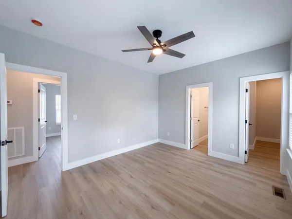 $450,000 | 1622-1624 21st Street Southeast, Cleveland, TN 37311