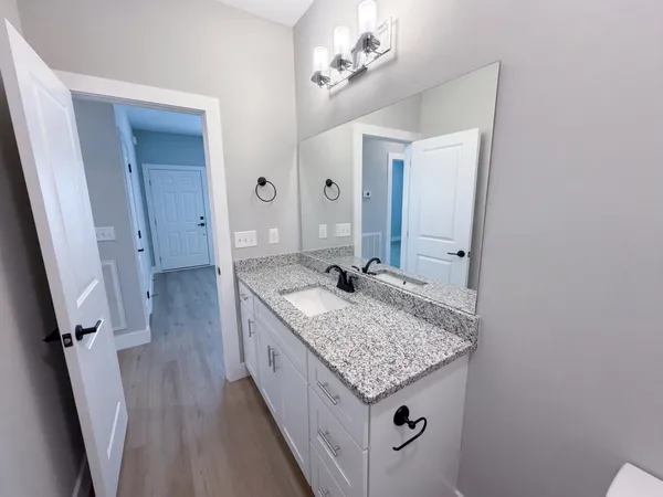 $450,000 | 1622-1624 21st Street Southeast, Cleveland, TN 37311