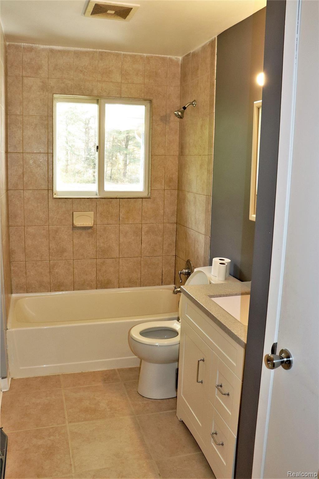 13090 Bueche Road Montrose, MI 48457 - Photo 20 of 27 IMG_3363 (2.jpg