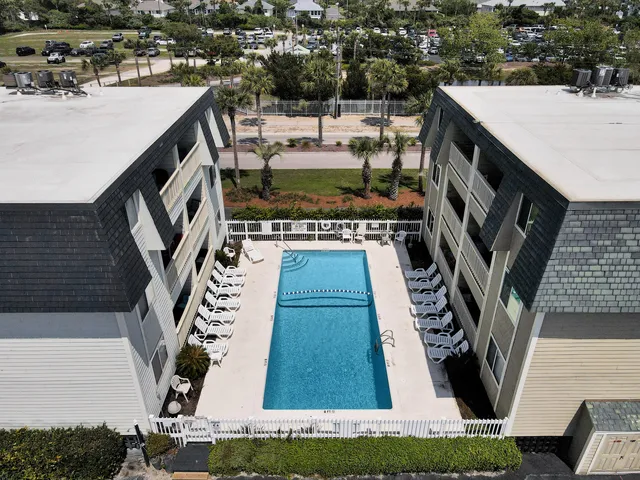 $635,000 | 1400 Ocean Boulevard, Unit 308B, Isle of Palms, SC 29451