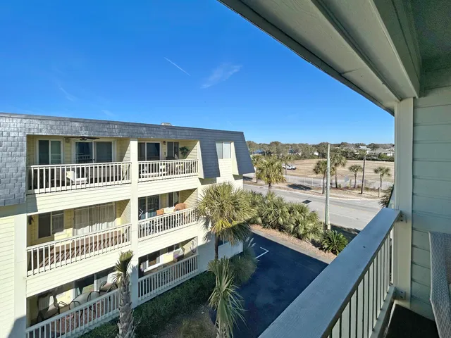 $635,000 | 1400 Ocean Boulevard, Unit 308B, Isle of Palms, SC 29451