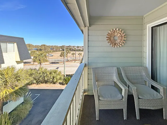 $635,000 | 1400 Ocean Boulevard, Unit 308B, Isle of Palms, SC 29451