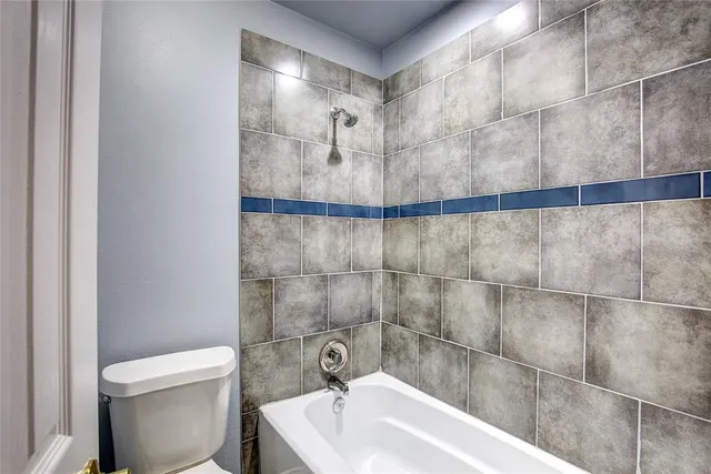 $5,295 | 219 Canyon Lake Drive, Southlake, TX 76092