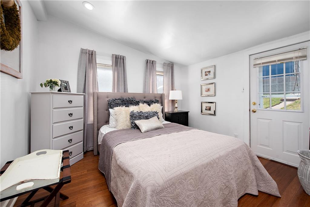 2722 Shelly Street Pittsburgh, PA 15203 - Photo 19 of 25 Gallery Image 19