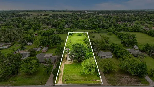 $340,000 | 914 Griffith Avenue, Terrell, TX 75160