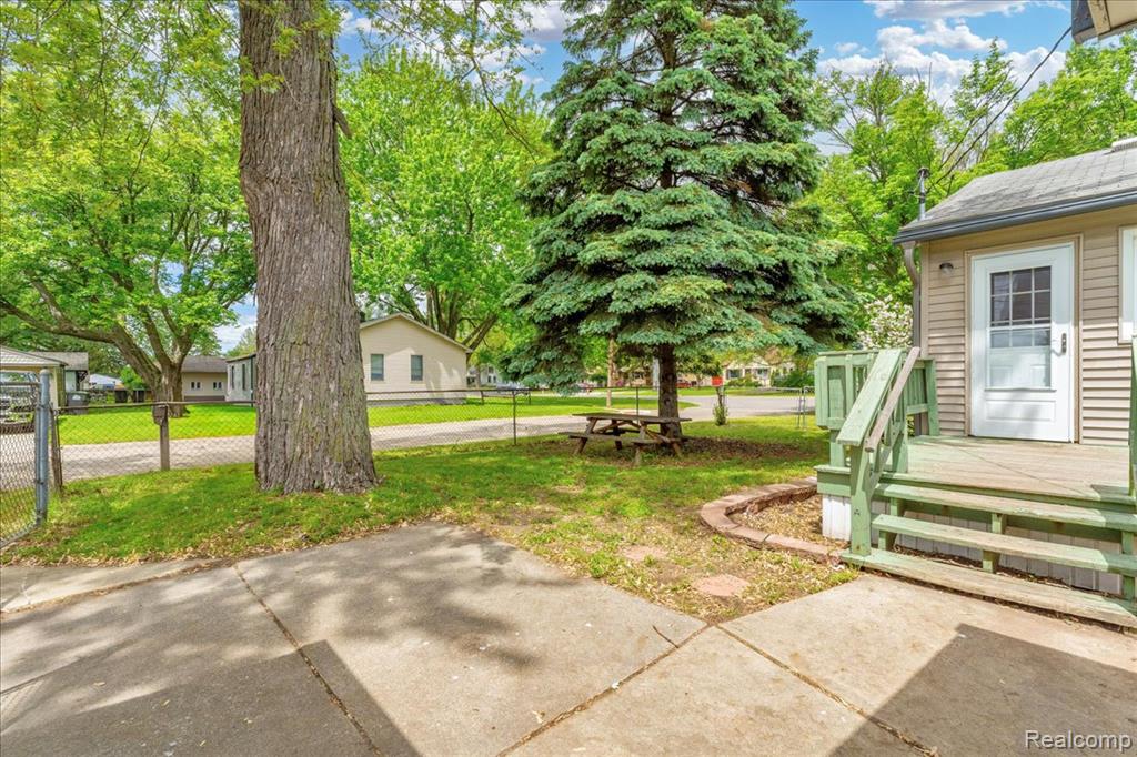 24151 Wick Road Taylor, MI 48180 - Photo 24 of 39