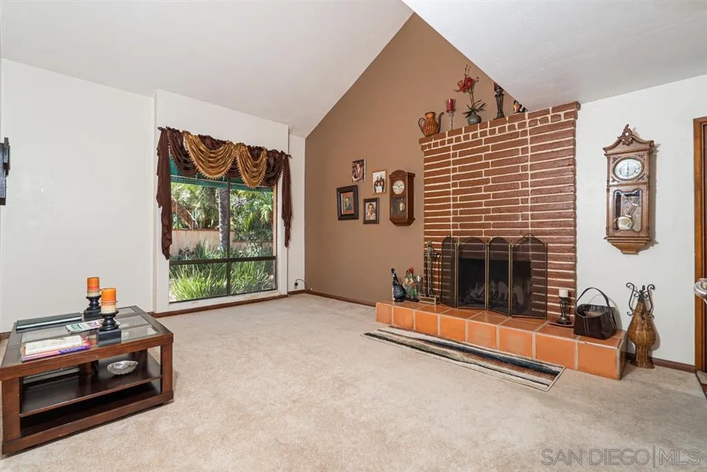 1631 Eastside Road El Cajon, CA 92020 - Photo 5 of 25 Gallery Image 5