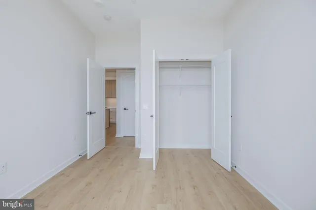 $1,005,000 | 255 West Falls Station Boulevard, Unit PH3, Falls Church, VA 22043