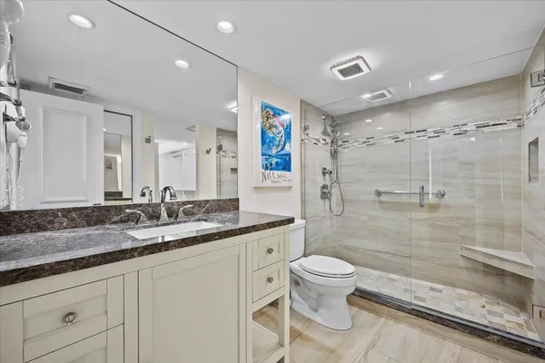 $1,250,000 | 450 Ocean Drive, Unit PH3, Juno Beach, FL 33408