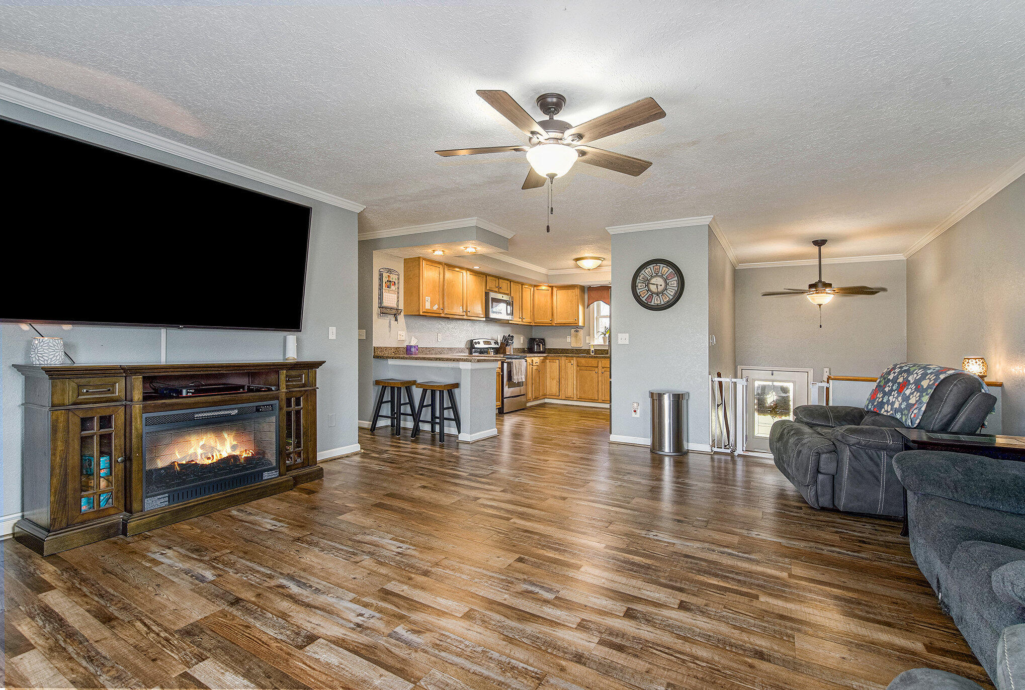 7988 Cain Road Jackson, MI 49201 - Photo 3 of 29 005_dsc07183