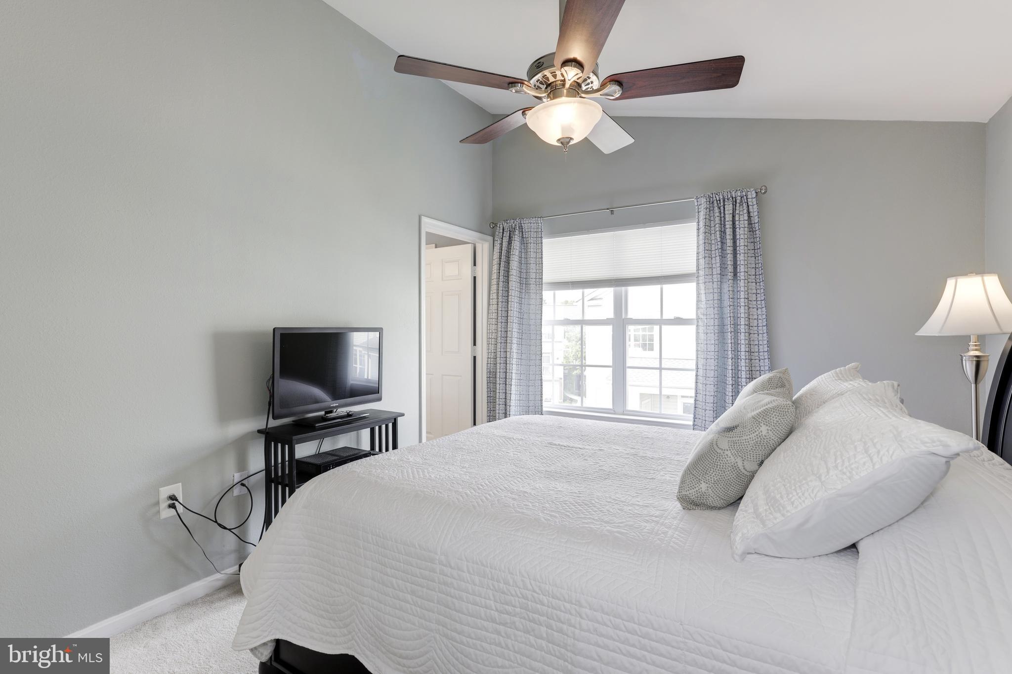 13105 Marcey Creek Road Herndon, VA 20171 - Photo 18 of 25