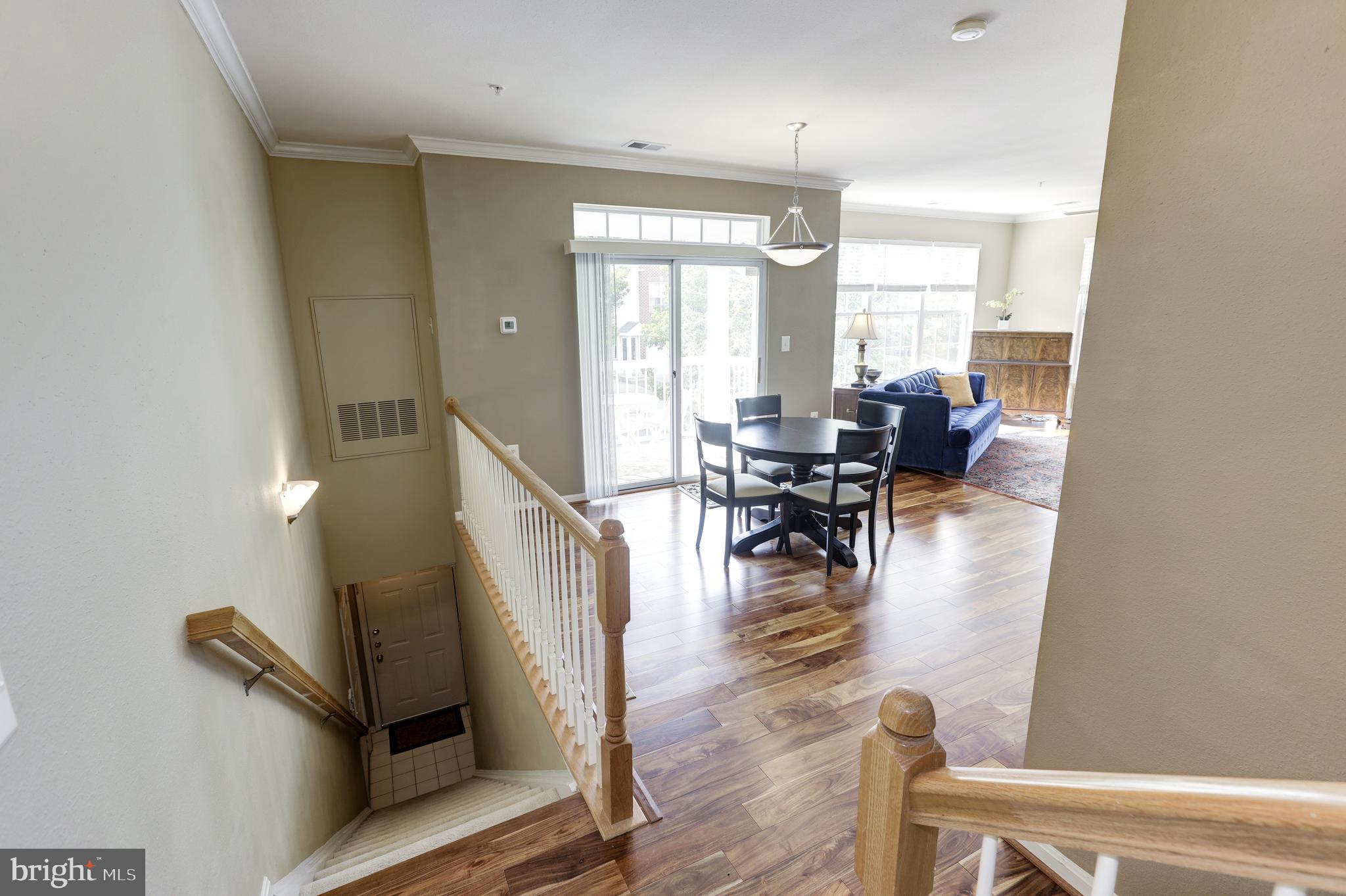 13105 Marcey Creek Road Herndon, VA 20171 - Photo 3 of 25 Main Level