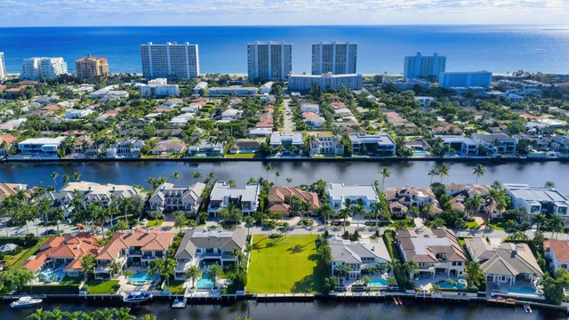 $8,950,000 | 495 East Alexander Palm Road, Boca Raton, FL 33432