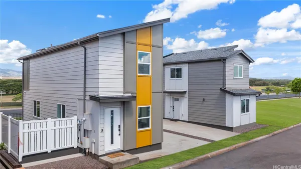 $770,240 | 91-3525 Kamālie Mua Street, Unit 18, Ewa Beach, HI 96706