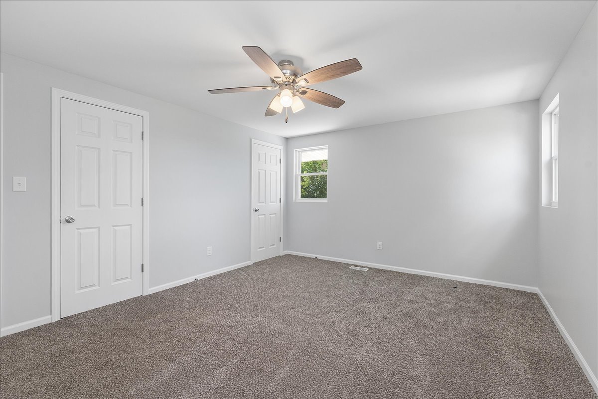 1188 East 3300 North Road Chebanse, IL 60922 - Photo 21 of 30 Gallery Image 21