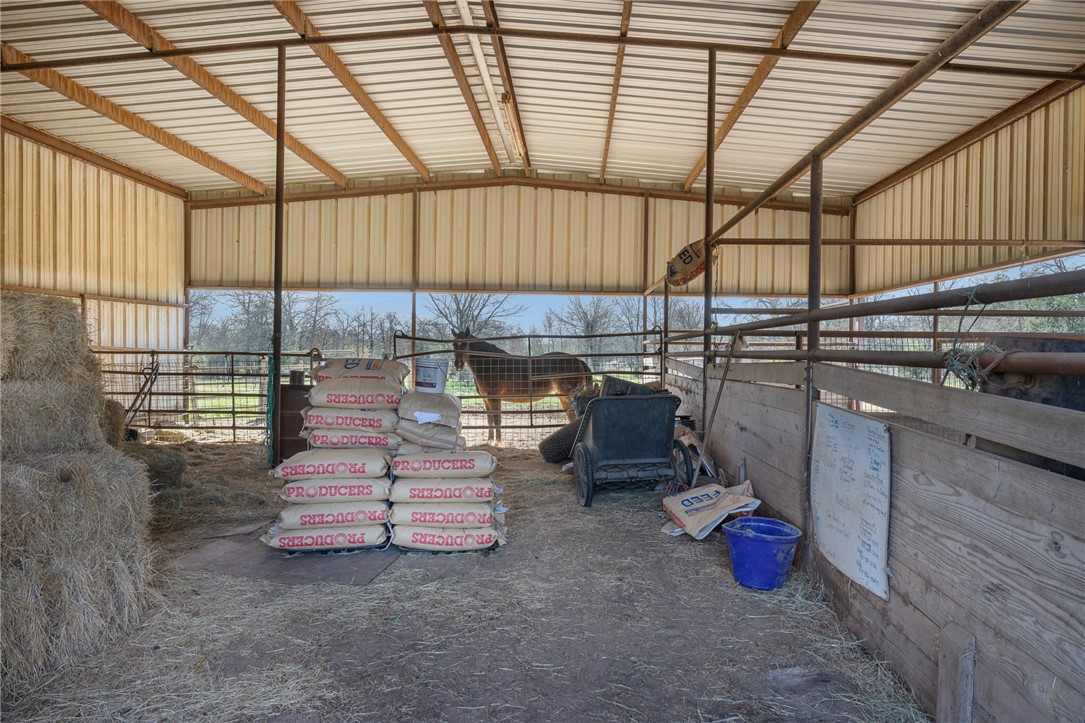 10466 Old Hearne Road Hearne, TX 77859 - Photo 4 of 16