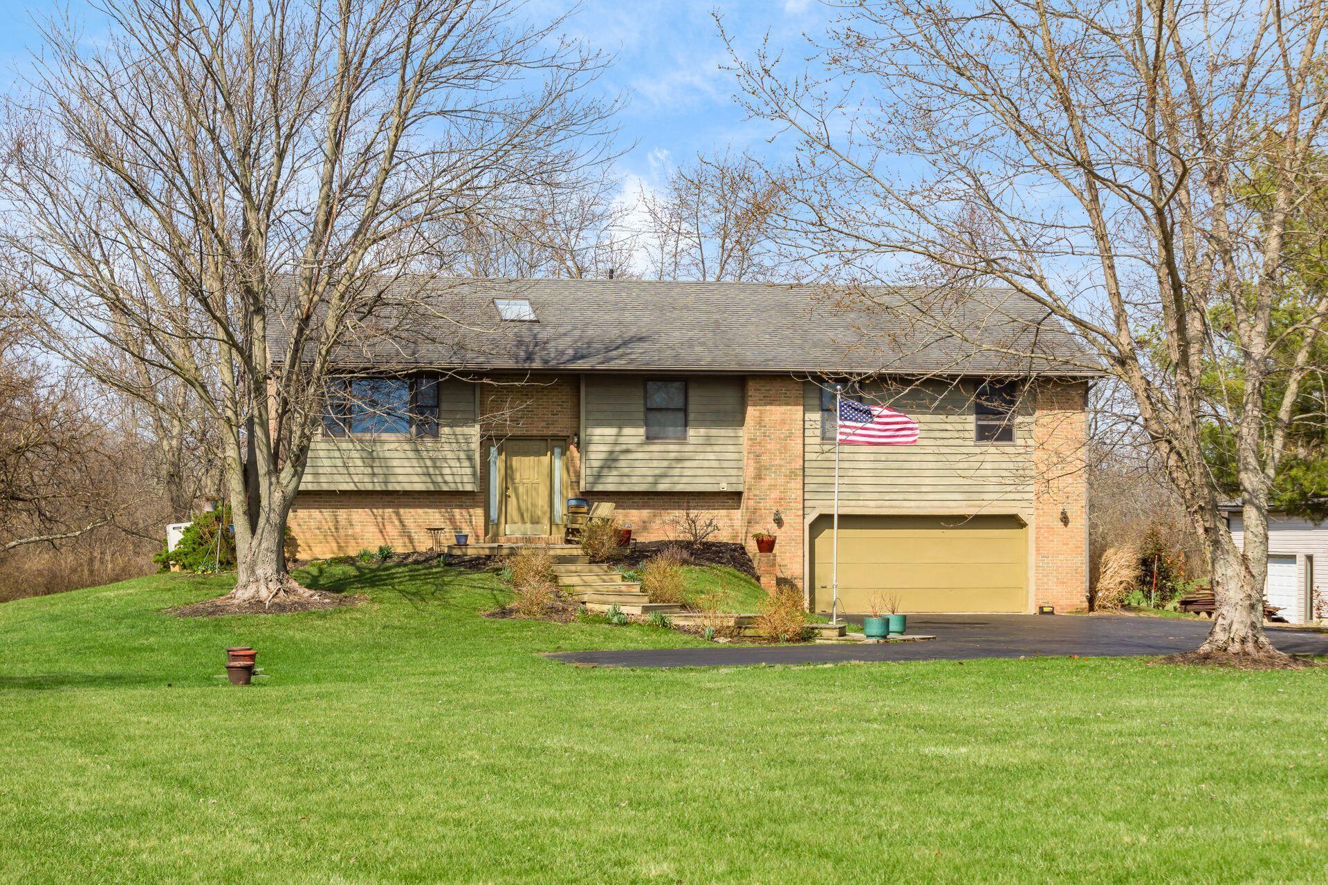 777 Alton Road Galloway, OH 43119 - Photo 2 of 51 030_4478f2_Z 777 Alton Rd 025