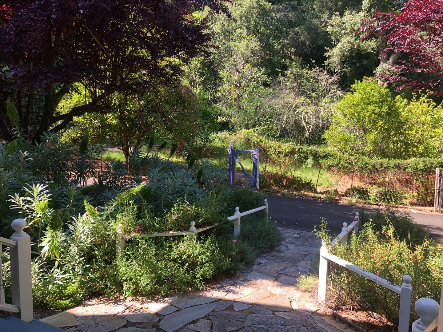 1015 Charles Hill Road Santa Cruz, CA 95065 - Photo 2 of 3 Gallery Image 2