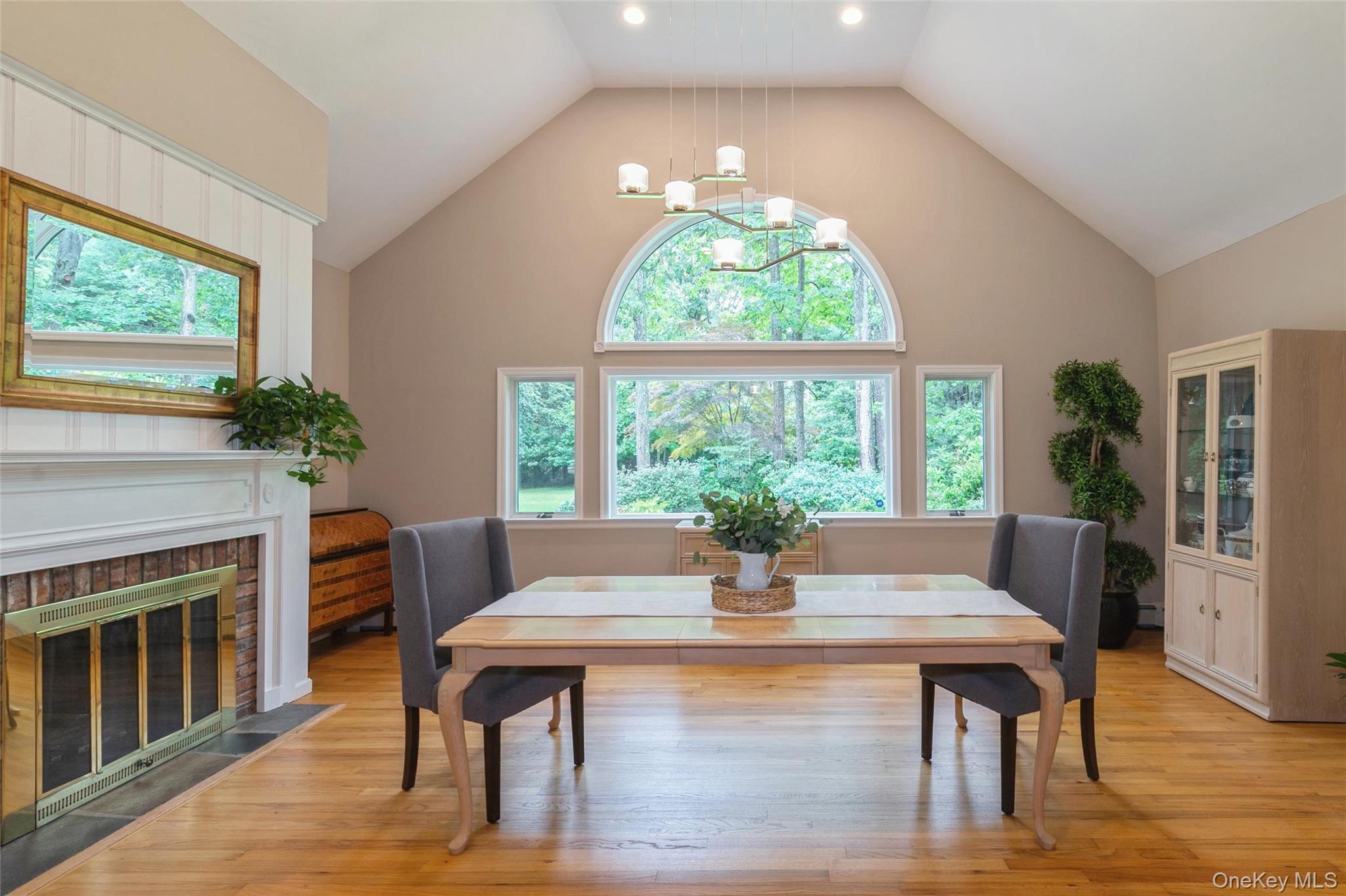 63 West Meadow Road East Setauket, NY 11733 - Photo 13 of 46