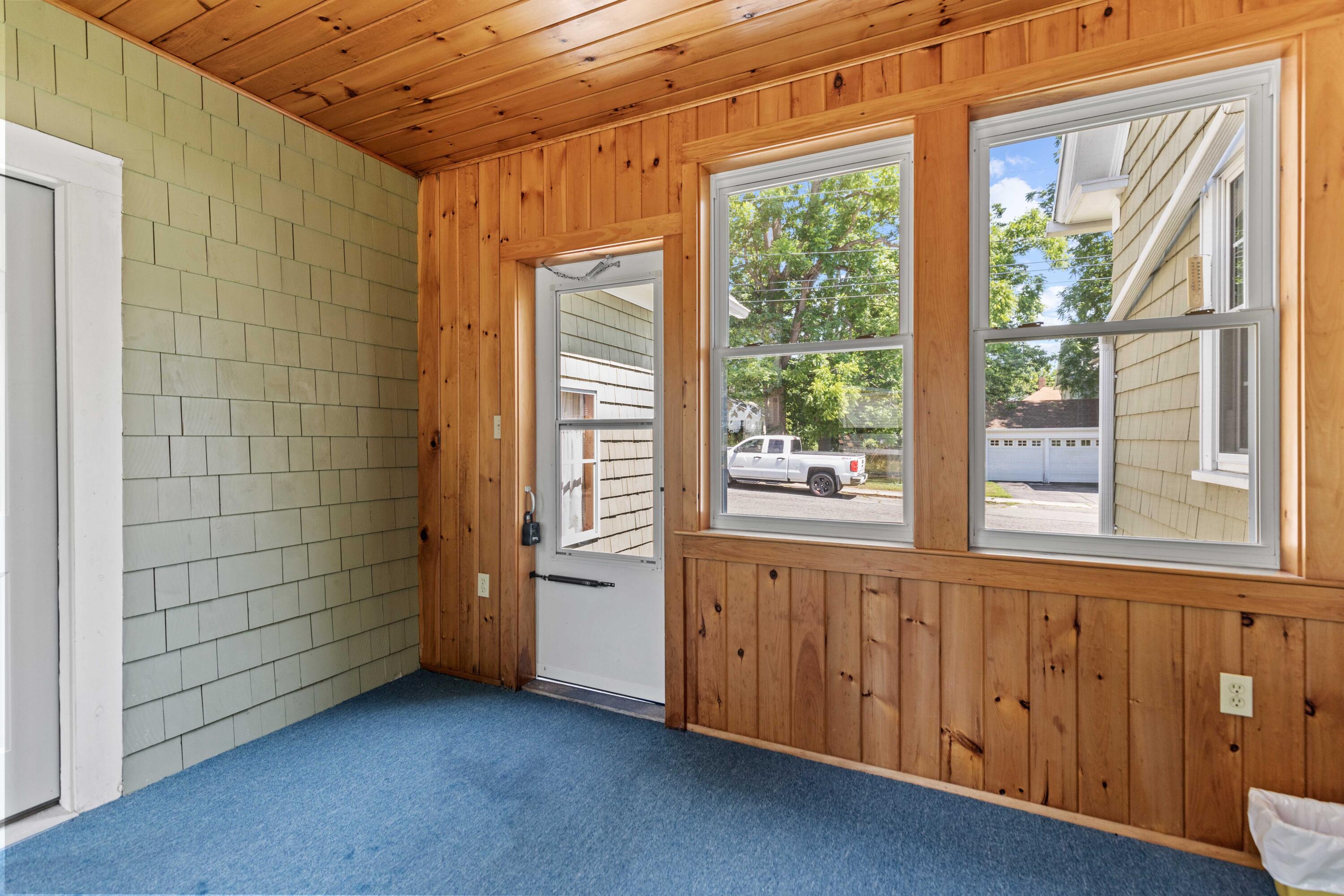 2 King Street Springvale, ME 04083 - Photo 26 of 33 2KingStreetSpringvale_032