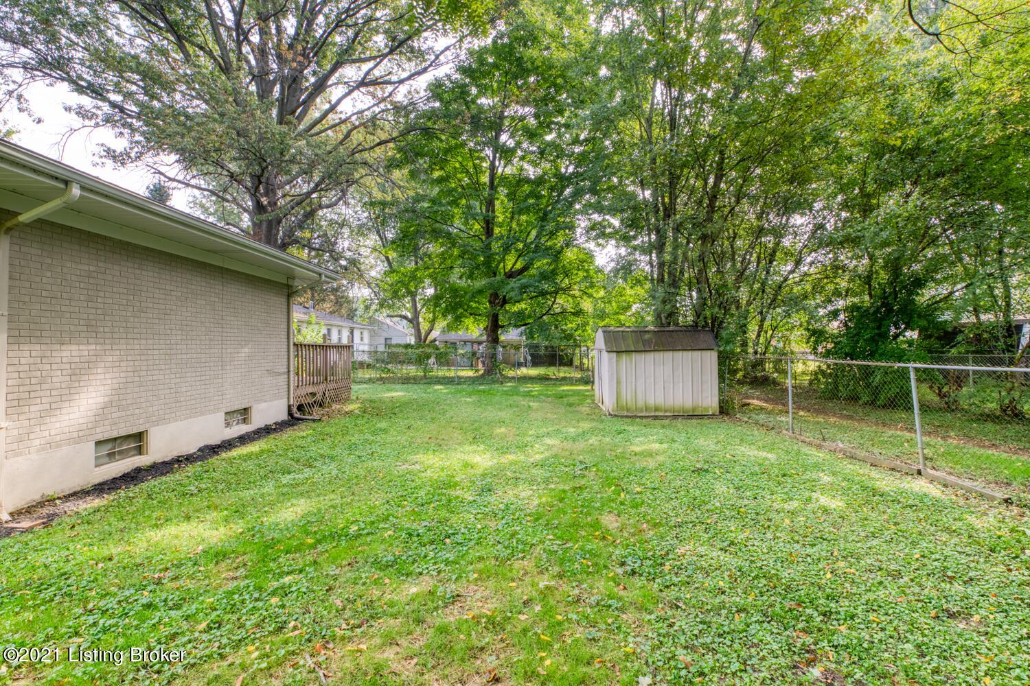 2204 Peaslee Road Louisville, KY 40216 - Photo 24 of 29 GSP-2204_Peaslee_Rd-24