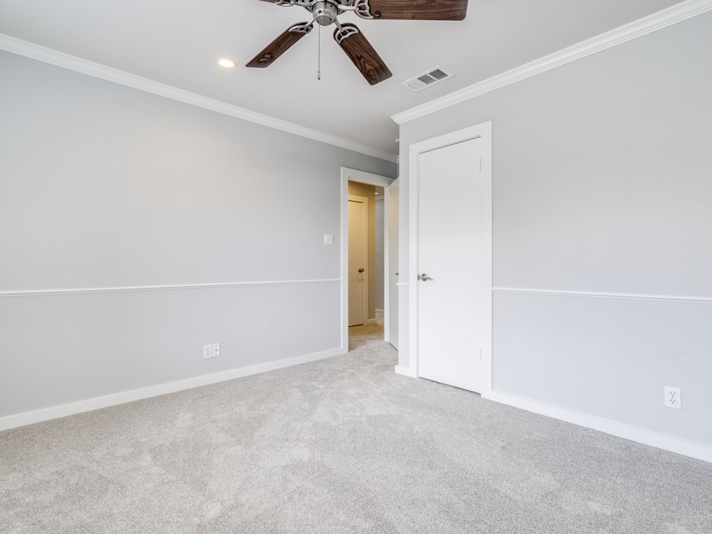 11405 Pyreneese Drive Austin, TX 78759 - Photo 27 of 37