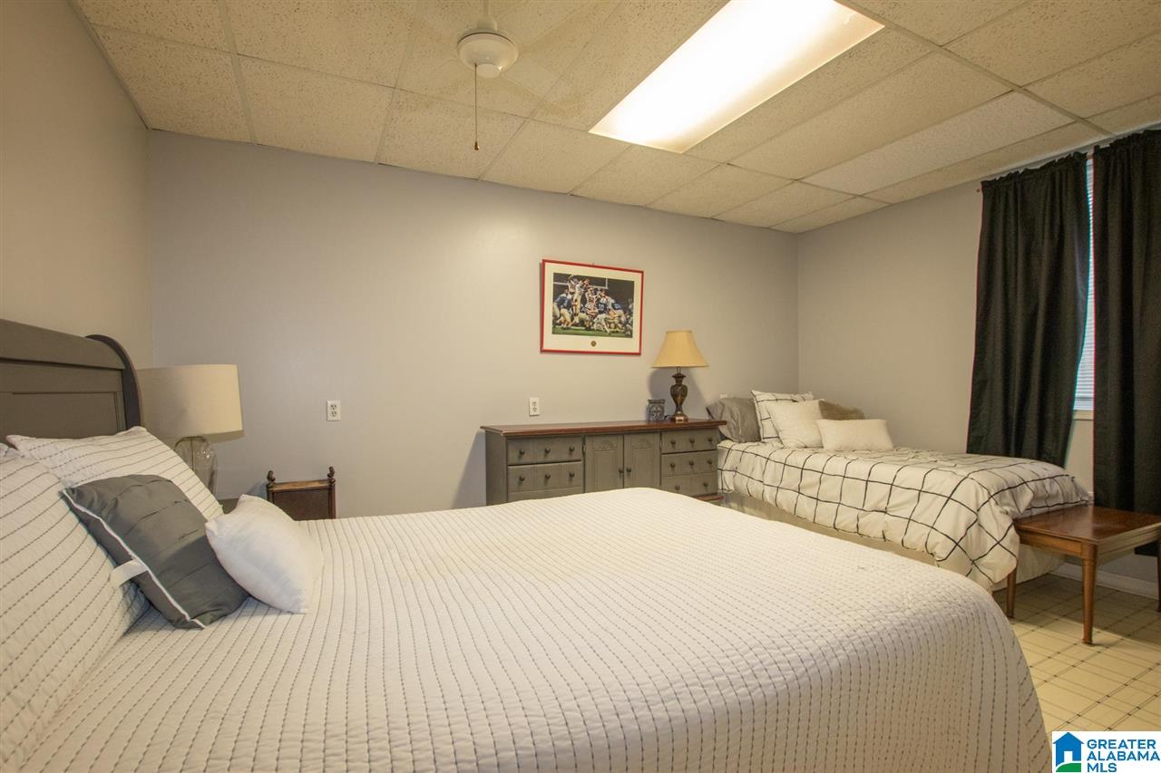 813 Sugarloaf Lane Anniston, AL 36207 - Photo 32 of 43