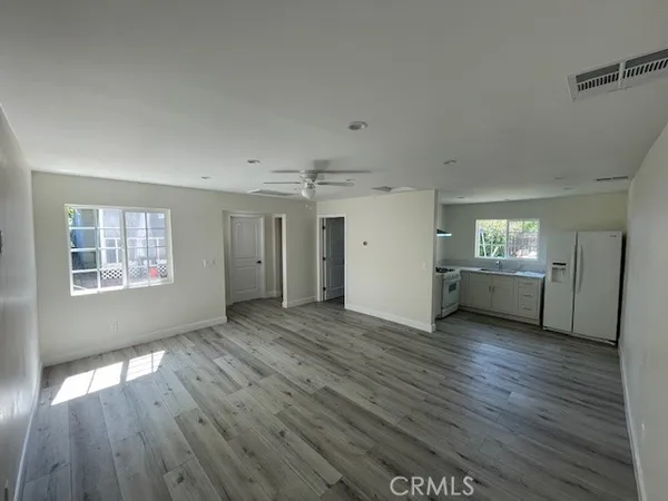 $1,995 | 7019 Geyser Avenue, Reseda, CA 91335