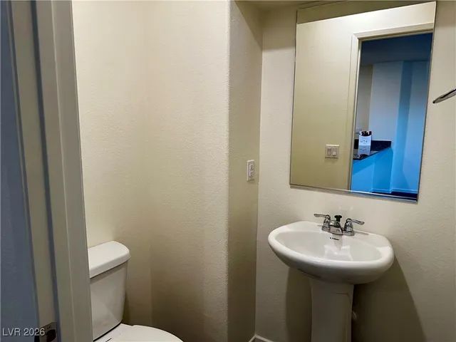 $1,975 | 1164 Scarlet Sparrow Street, Henderson, NV 89011