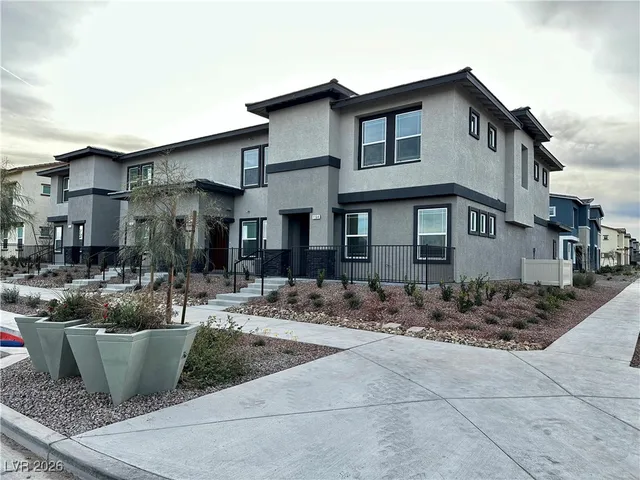 $1,975 | 1164 Scarlet Sparrow Street, Henderson, NV 89011