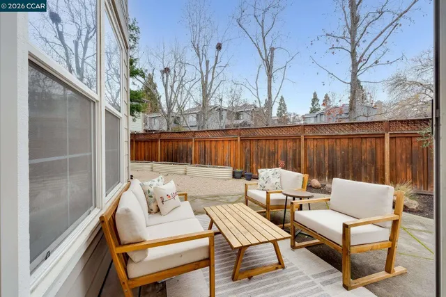 $1,590,000 | 942 Monet Circle, Walnut Creek, CA 94597