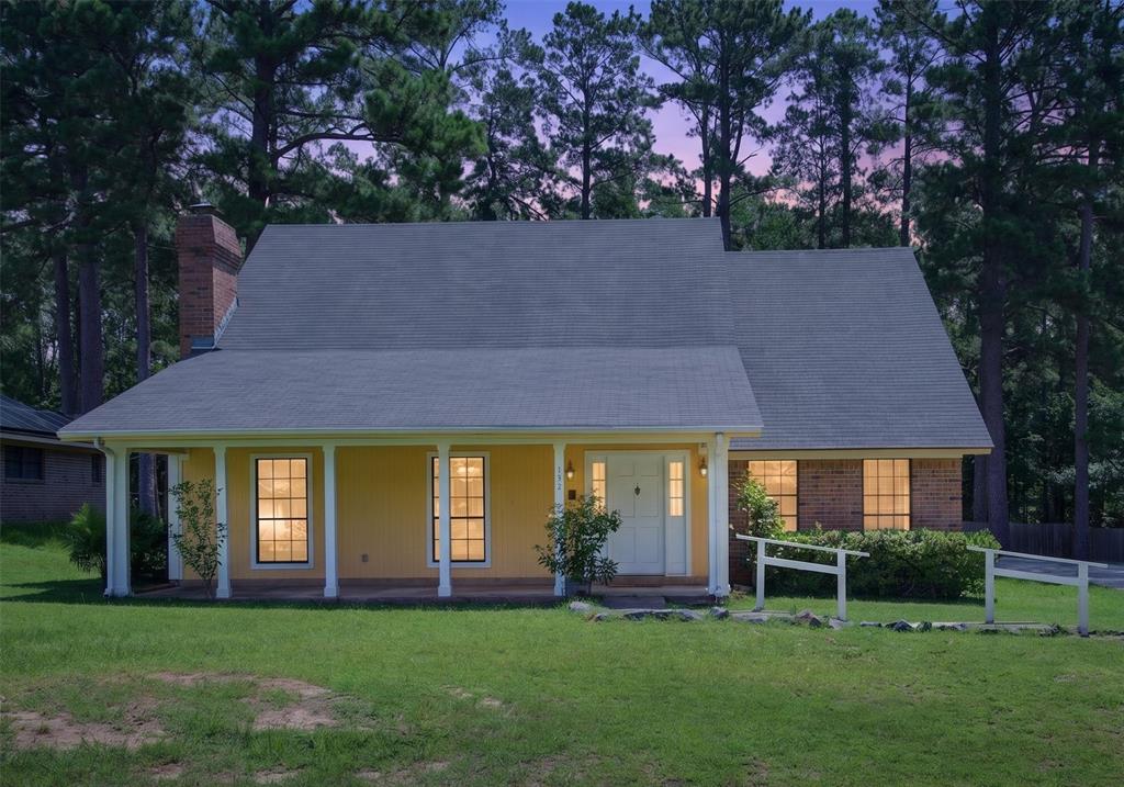 121 Deer Lane Mansfield, LA 71052 - Photo 2 of 17