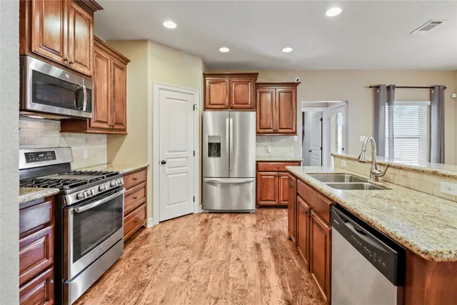 $275,000 | 1012 Rosewood Lane, Angleton, TX 77515