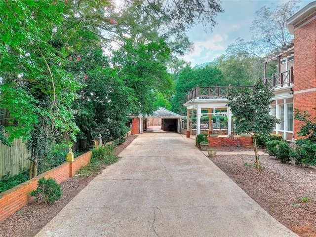 $1,200,000 | 2204 Monticello Street Southwest, Covington, GA 30014