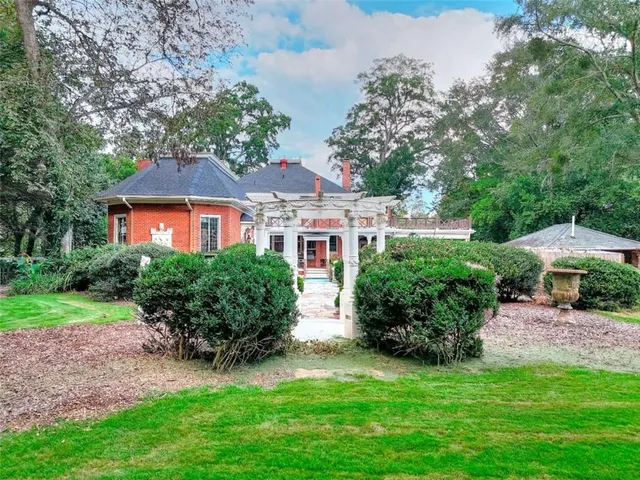 $1,200,000 | 2204 Monticello Street Southwest, Covington, GA 30014