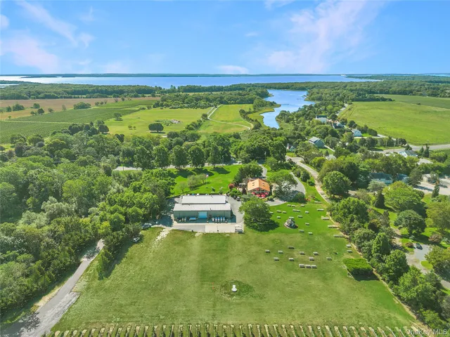 $6,299,000 | 44075 Highway 25, Southold, NY 11971