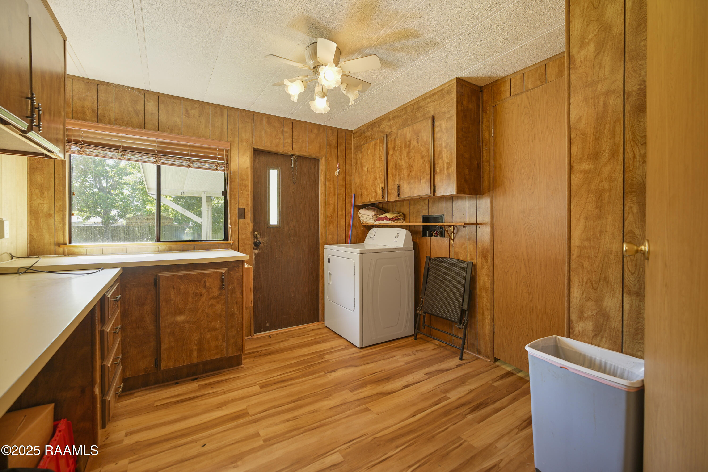 223 Henry Street Patterson, LA 70392 - Photo 7 of 20 DSC01377