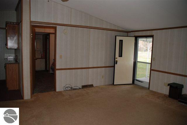 2882 Peckens Road Honor, MI 49640 - Photo 9 of 15 1734758-8.JPG