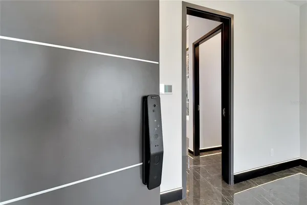 $1,049,000 | 6540 Simone Shores Circle, Apollo Beach, FL 33572