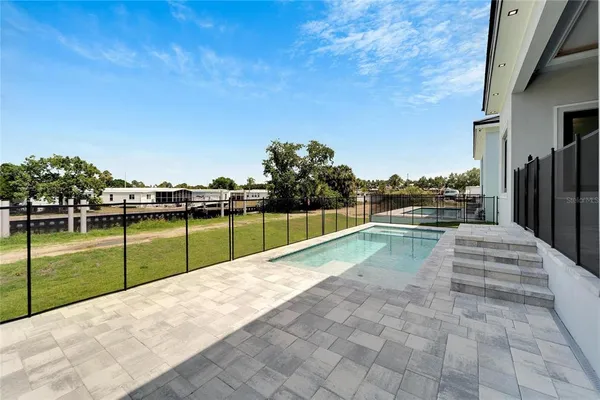 $1,049,000 | 6540 Simone Shores Circle, Apollo Beach, FL 33572